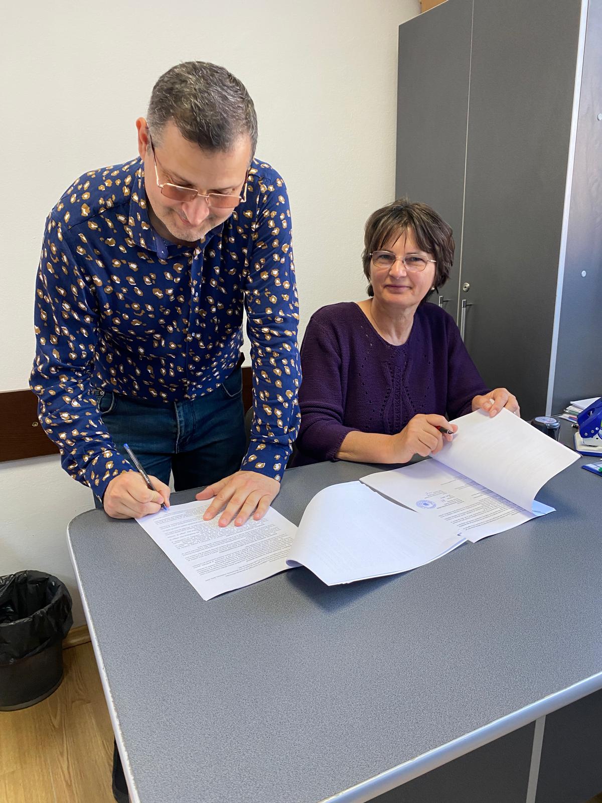 Semnarea contractului